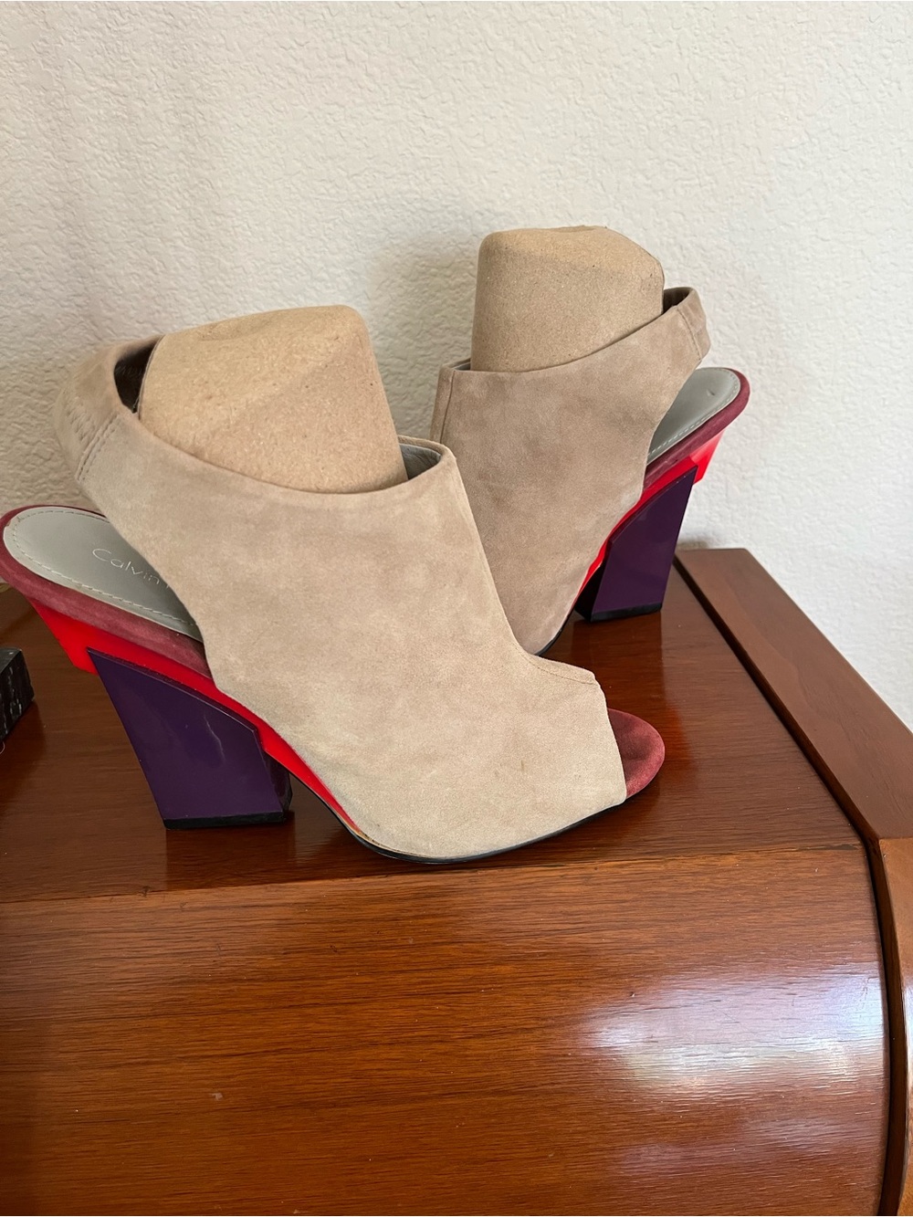 Calvin Klein shoes “Gilliane”